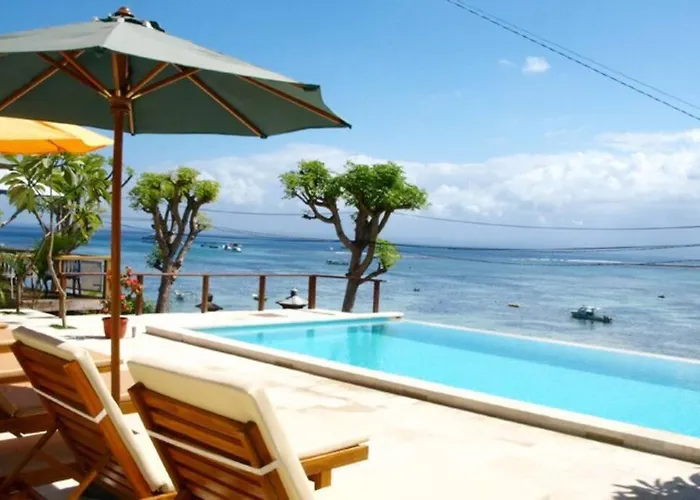 ホテル Lembongan Reef レンボンガン島