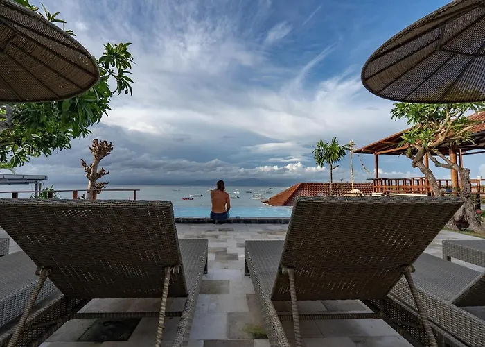 ホテル Lembongan Reef 4*